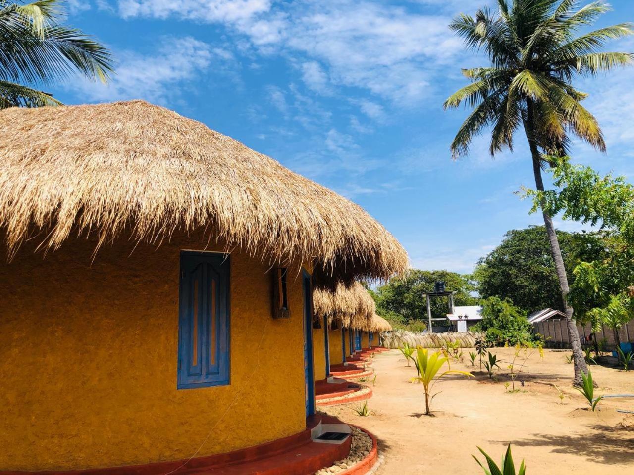 Rustic Cabanas & Restaurant Arugam Bay Luaran gambar